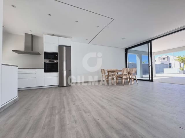4 bedroom Villa for sale in El Madroñal, Adeje with pool garage - € 1,750,000 (Ref: 10169023)