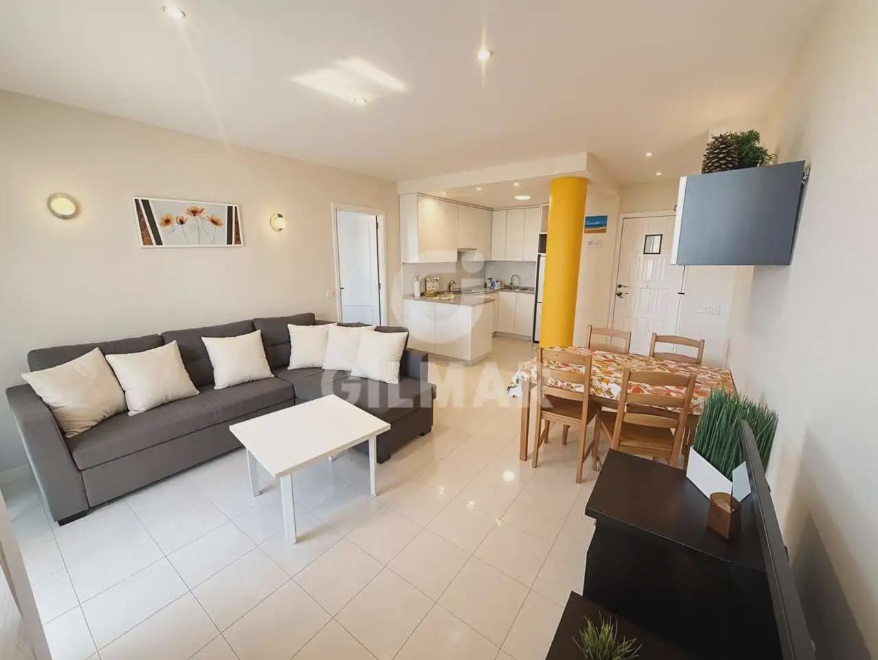 2 soveværelse Lejlighed til salg i Playa Paraiso med swimmingpool garage - € 449.000 (Ref: 10169031)
