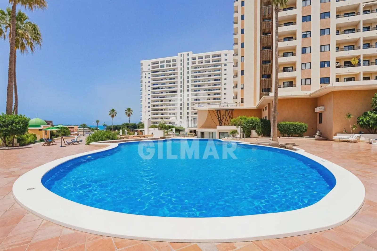 2 soveværelse Lejlighed til salg i Playa Paraiso med swimmingpool garage - € 449.000 (Ref: 10169031)