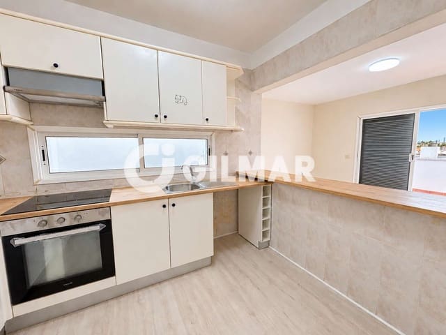Apartamento de 2 habitaciones en Callao Salvaje, Adeje en venta con piscina garaje - 329.900 € (Ref: 10172454)