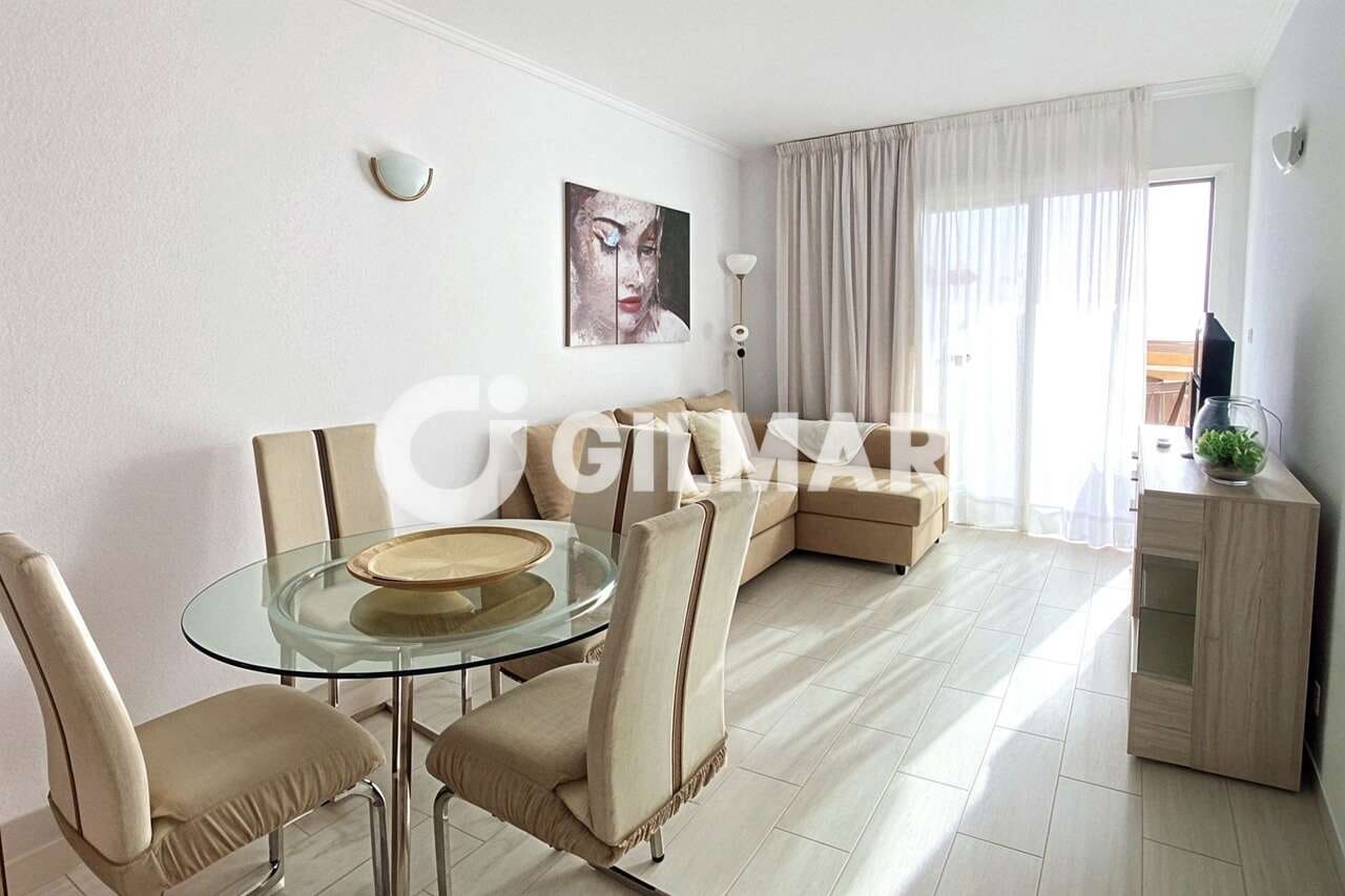 Lägenhet till salu i Playa de las Americas med pool - 315 000 € (Ref: 10172464)