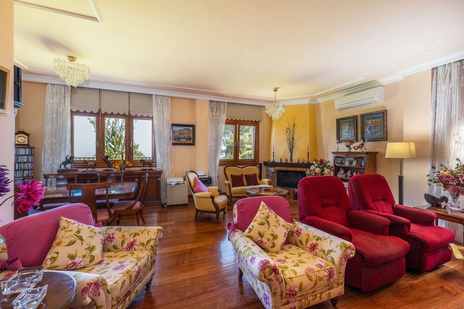 4 soveværelse Villa til salg i Santa Brigida med swimmingpool garage - € 850.000 (Ref: 7797785)