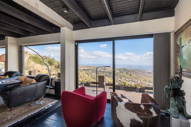 Villa til salg i Tafira, Las Palmas de Gran Canaria med garage - € 680.000 (Ref: 7797786)