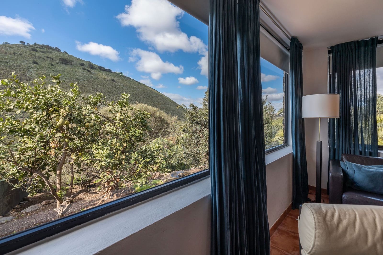 Villa til salg i Las Palmas de Gran Canaria med garage - € 680.000 (Ref: 7797786)