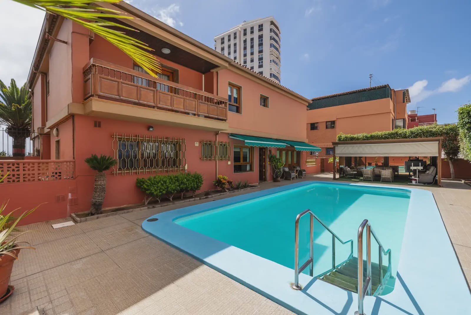 5 bedroom Villa for sale in Las Palmas de Gran Canaria with pool garage - € 1,800,000 (Ref: 7797790)