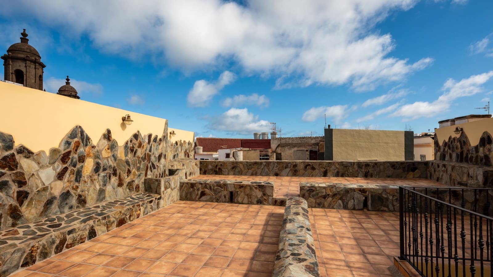 5 quarto Casa em Banda para venda em Santa Maria de Guia de Gran Canaria - 780 000 € (Ref: 8332569)