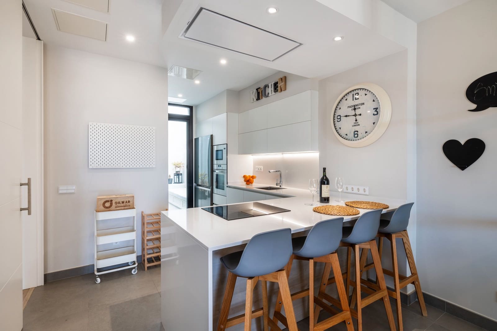 4 soveværelse Rækkehus til salg i Las Palmas de Gran Canaria med garage - € 680.000 (Ref: 8338560)