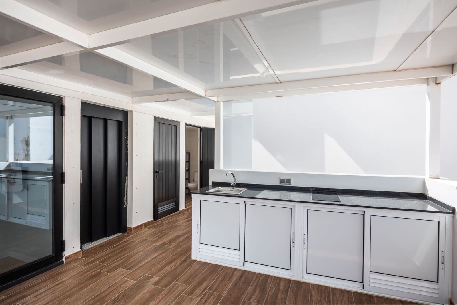 4 soveværelse Rækkehus til salg i Las Palmas de Gran Canaria med garage - € 680.000 (Ref: 8338560)