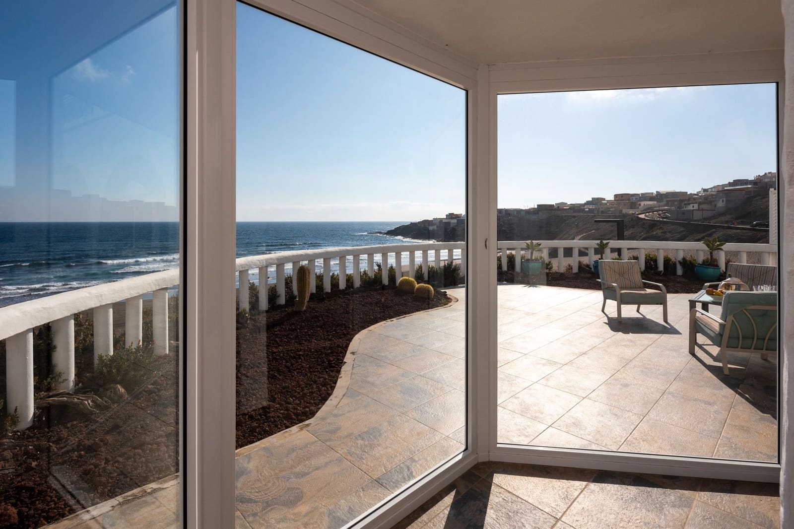 5 slaapkamer Villa te koop in Playa del Hombre met zwembad garage - € 1.665.000 (Ref: 8558100)