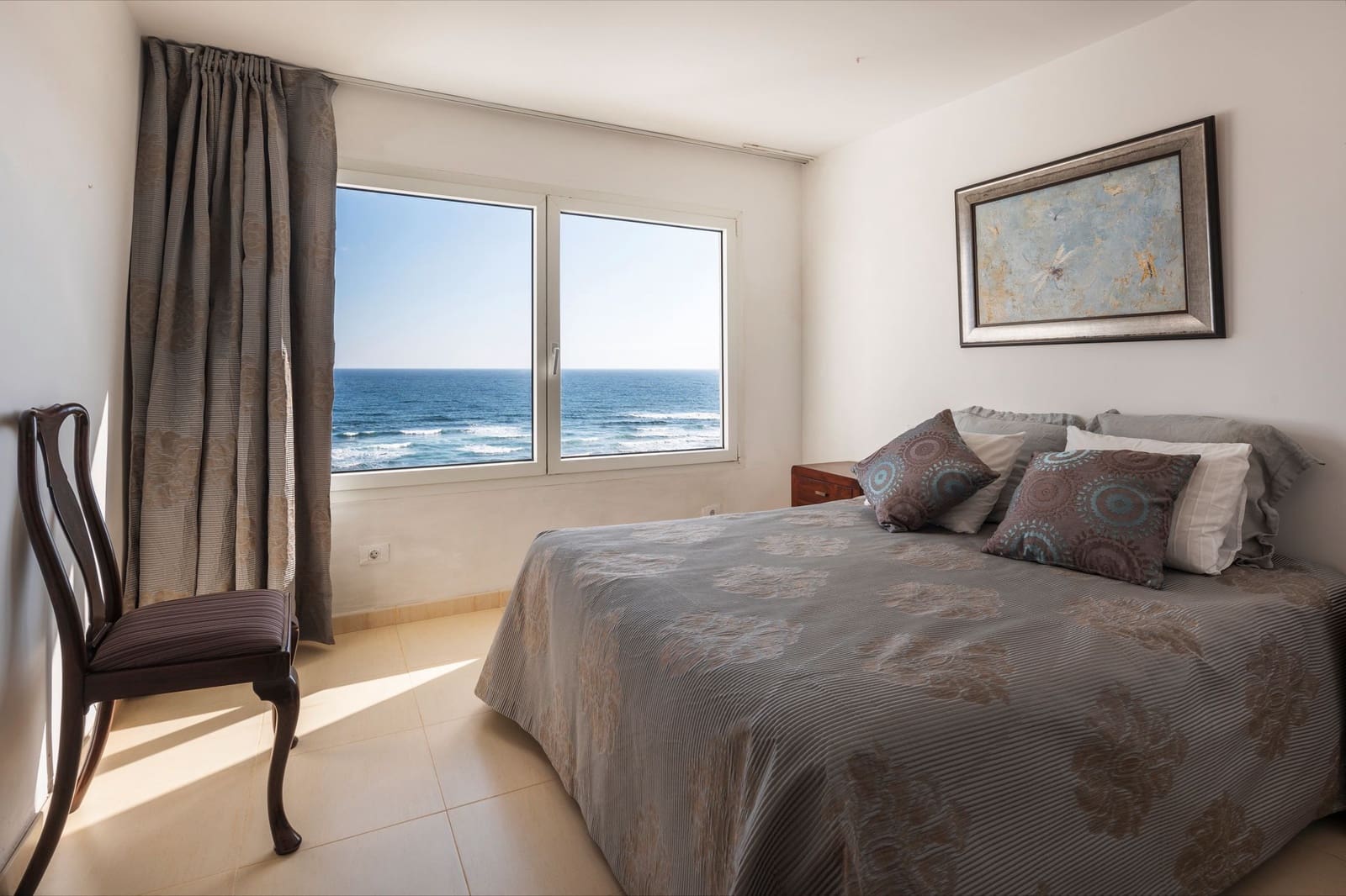 5 slaapkamer Villa te koop in Playa del Hombre met zwembad garage - € 1.665.000 (Ref: 8558100)