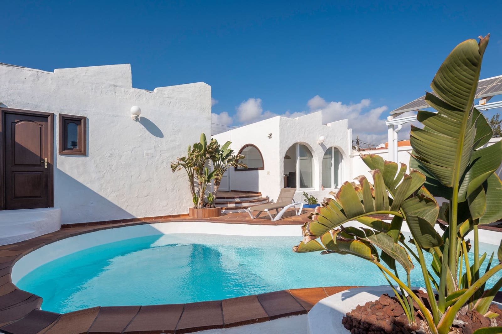 5 slaapkamer Villa te koop in Playa del Hombre met zwembad garage - € 1.665.000 (Ref: 8558100)