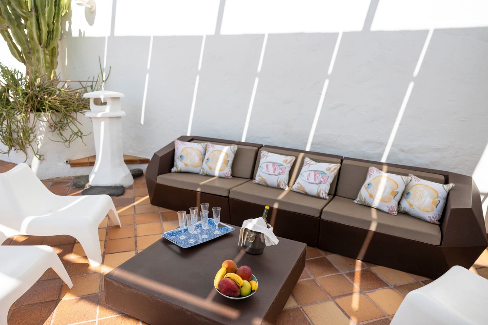 5 slaapkamer Villa te koop in Playa del Hombre met zwembad garage - € 1.665.000 (Ref: 8558100)