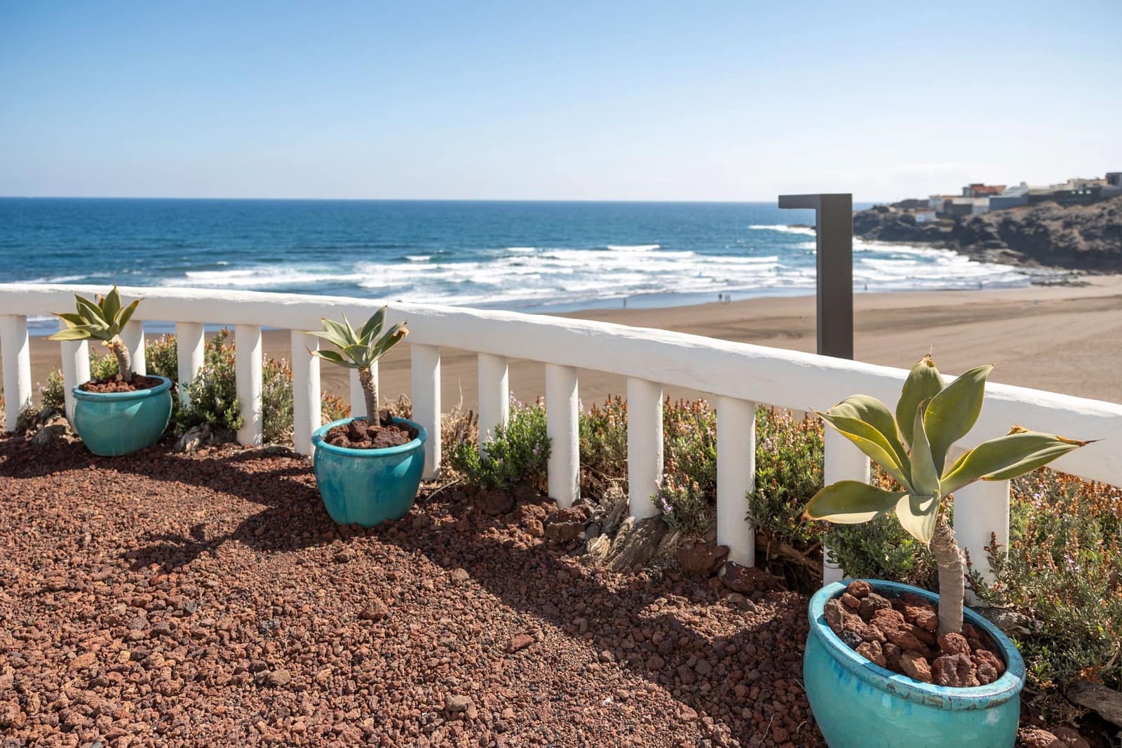 5 slaapkamer Villa te koop in Playa del Hombre met zwembad garage - € 1.665.000 (Ref: 8558100)