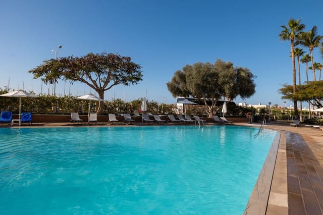 2 makuuhuone Asunto myytävänä paikassa Puerto Rico, Mogán mukana uima-altaan - 425 000 € (Ref: 8764475)