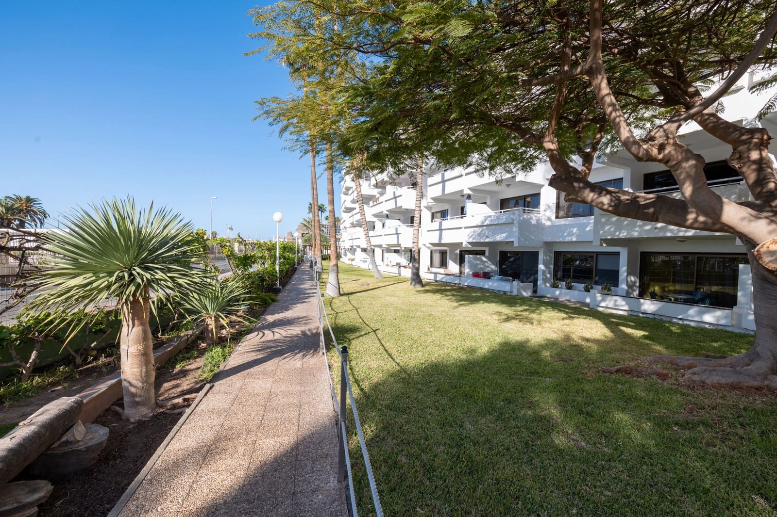 2 makuuhuone Asunto myytävänä paikassa Puerto Rico mukana uima-altaan - 425 000 € (Ref: 8764475)