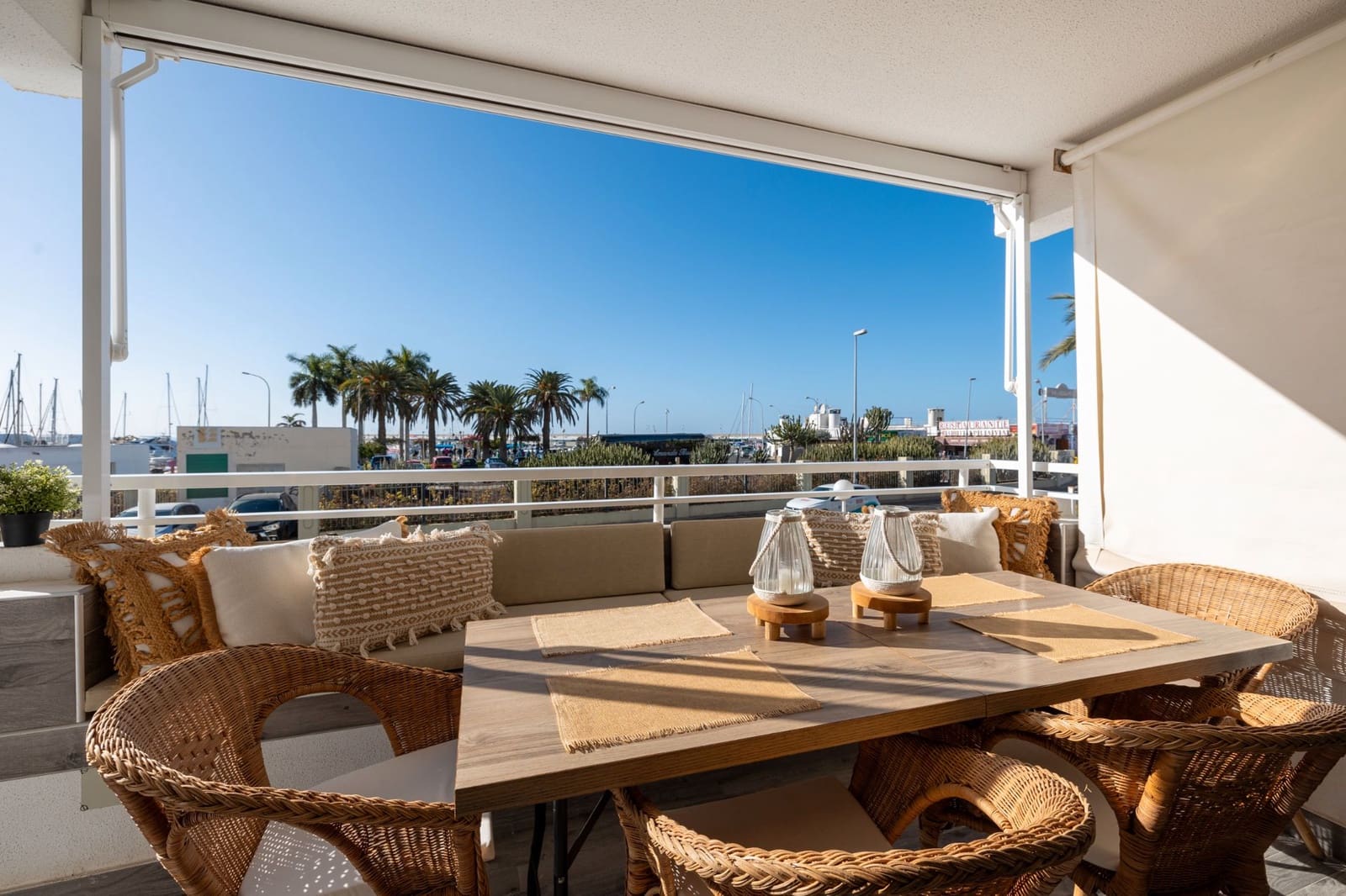 2 makuuhuone Asunto myytävänä paikassa Puerto Rico mukana uima-altaan - 425 000 € (Ref: 8764475)