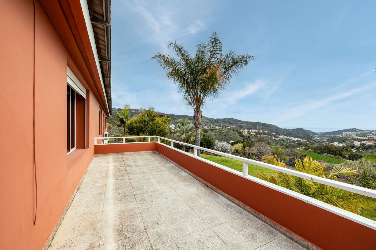 5 soveværelse Finca/Landehus til salg i Santa Brigida med garage - € 1.797.000 (Ref: 8880933)