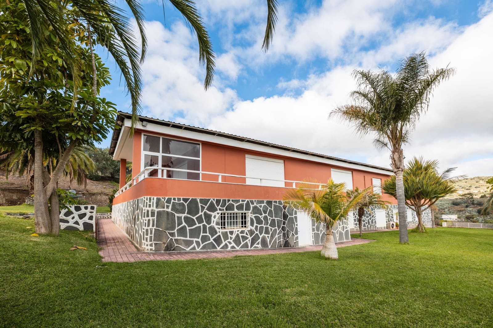 5 soveværelse Finca/Landehus til salg i Santa Brigida med garage - € 1.797.000 (Ref: 8880933)