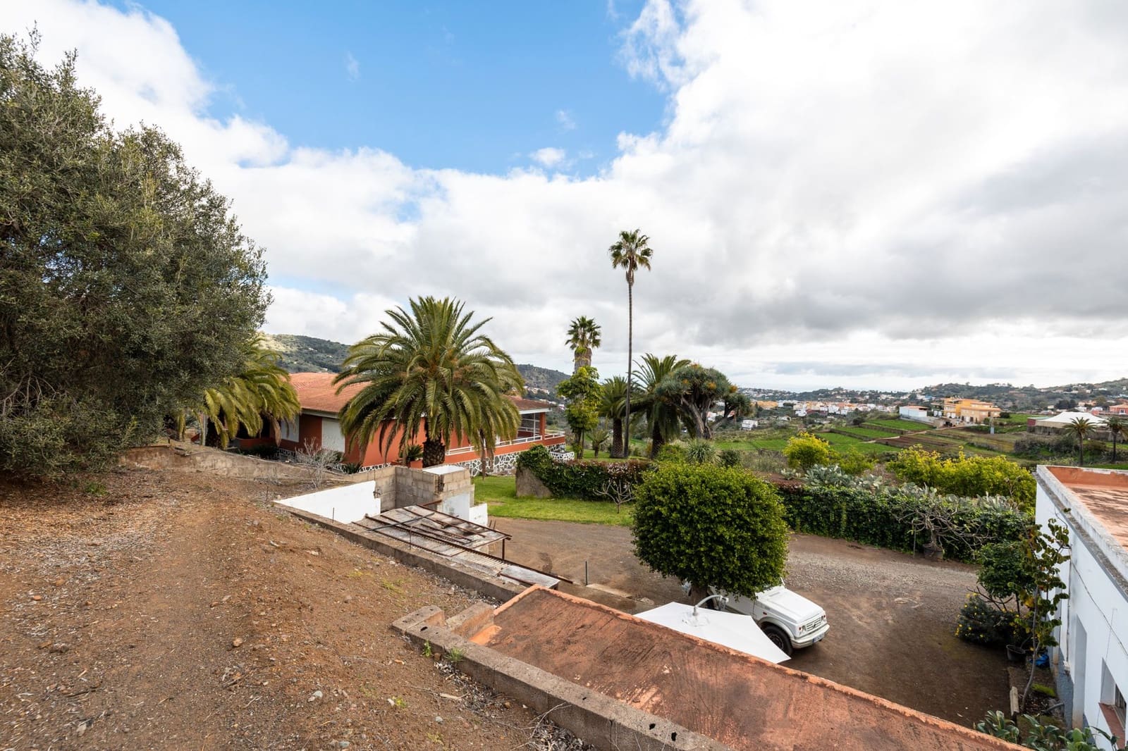 5 soveværelse Finca/Landehus til salg i Santa Brigida med garage - € 1.797.000 (Ref: 8880933)