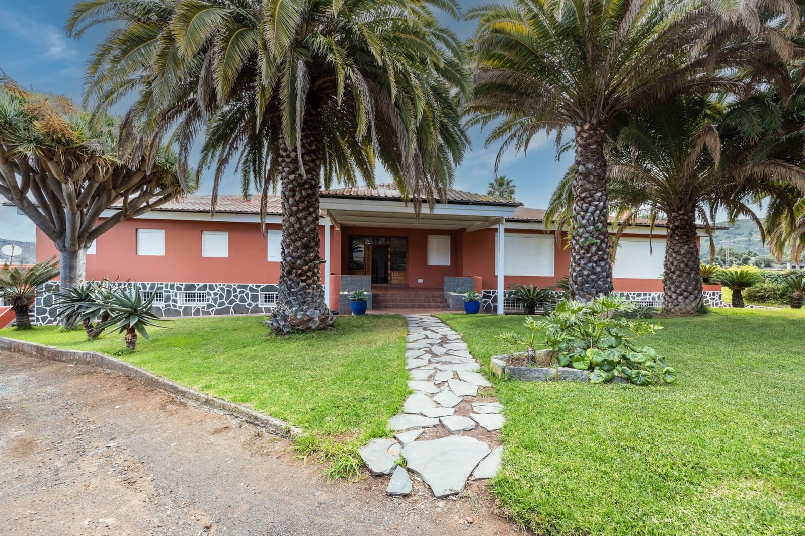 5 soveværelse Finca/Landehus til salg i Santa Brigida med garage - € 1.797.000 (Ref: 8880933)