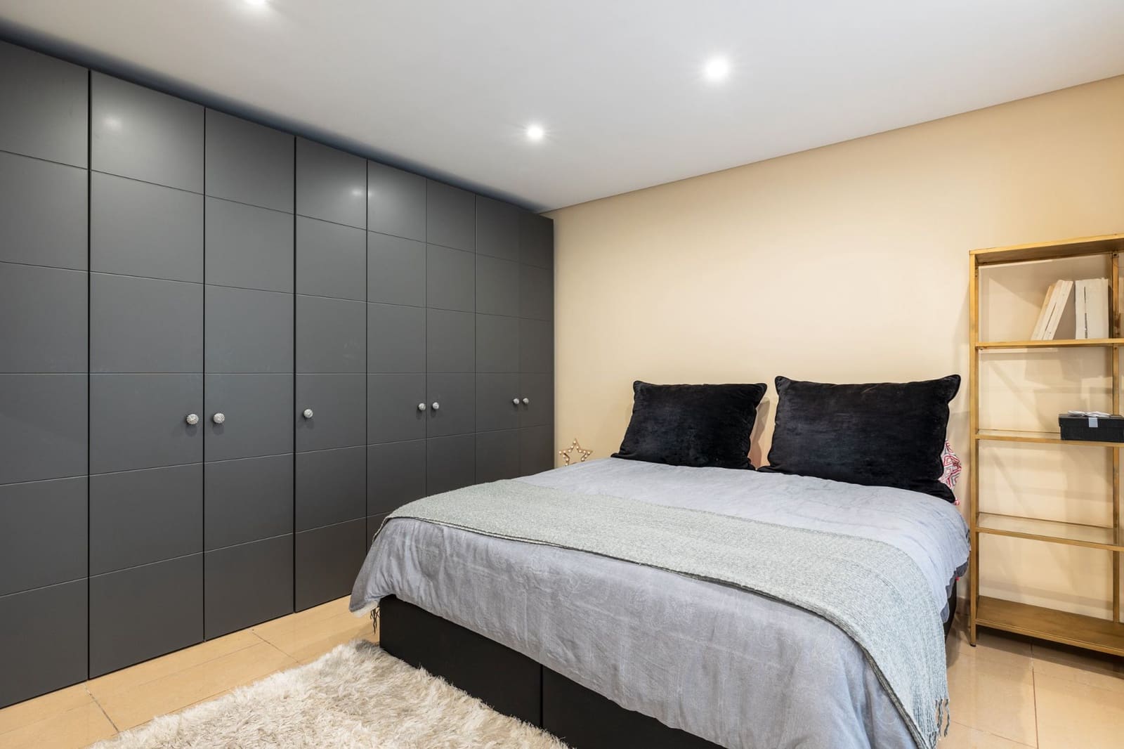 Kontor til salg i Las Palmas de Gran Canaria med garage - € 1.100.000 (Ref: 8894224)