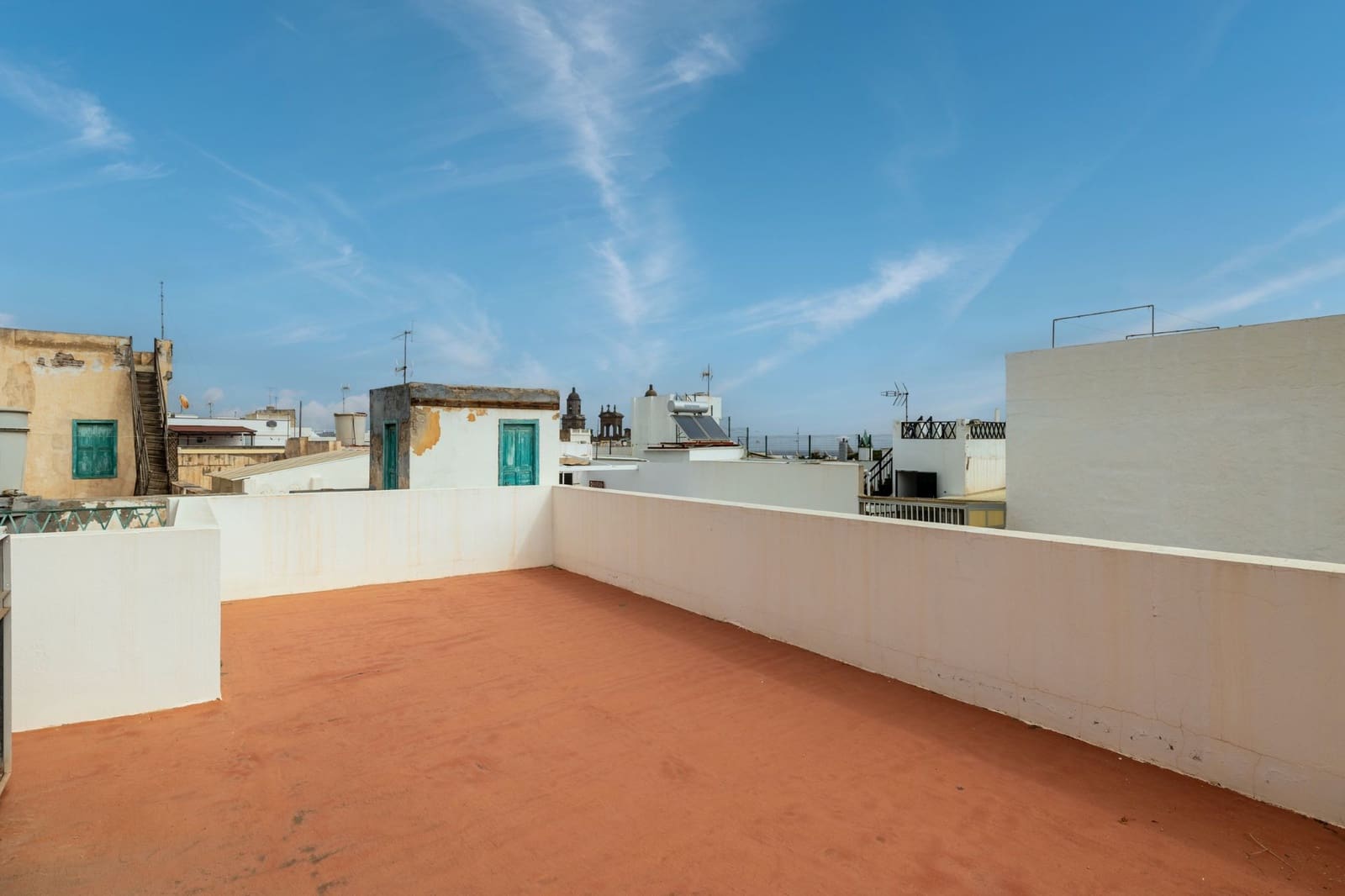 4 slaapkamer Kantoor te koop in Las Palmas de Gran Canaria met garage - € 1.100.000 (Ref: 8894225)