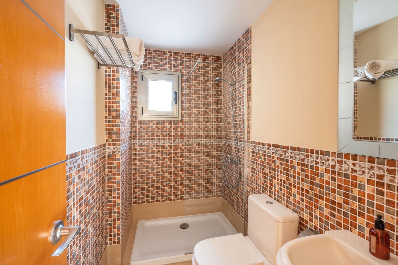 4 slaapkamer Kantoor te koop in Las Palmas de Gran Canaria met garage - € 1.100.000 (Ref: 8894225)