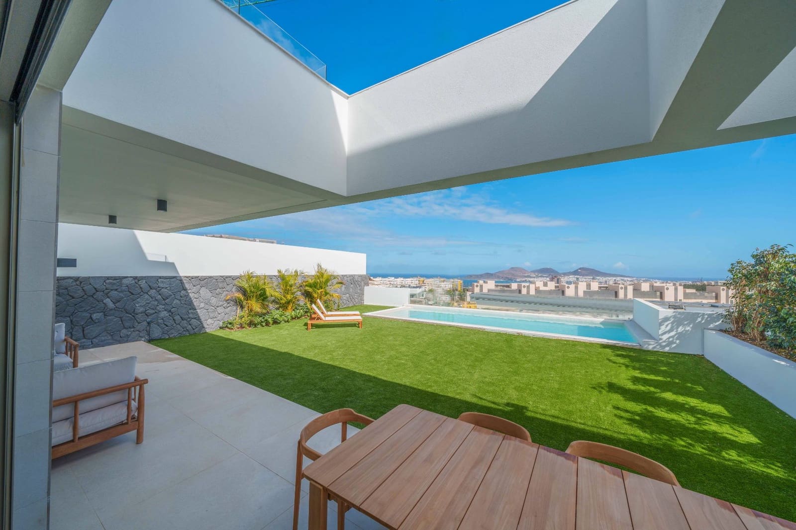 3 soveværelse Villa til salg i Las Palmas de Gran Canaria med swimmingpool garage - € 998.000 (Ref: 9028509)