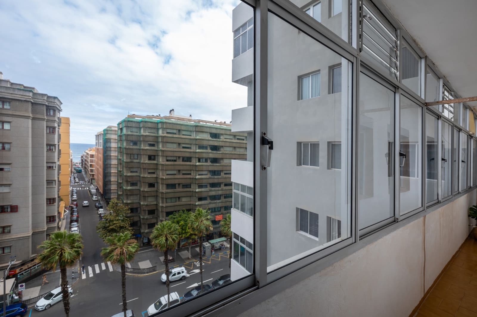 3 soveværelse Lejlighed til salg i Las Palmas de Gran Canaria - € 299.000 (Ref: 9066621)