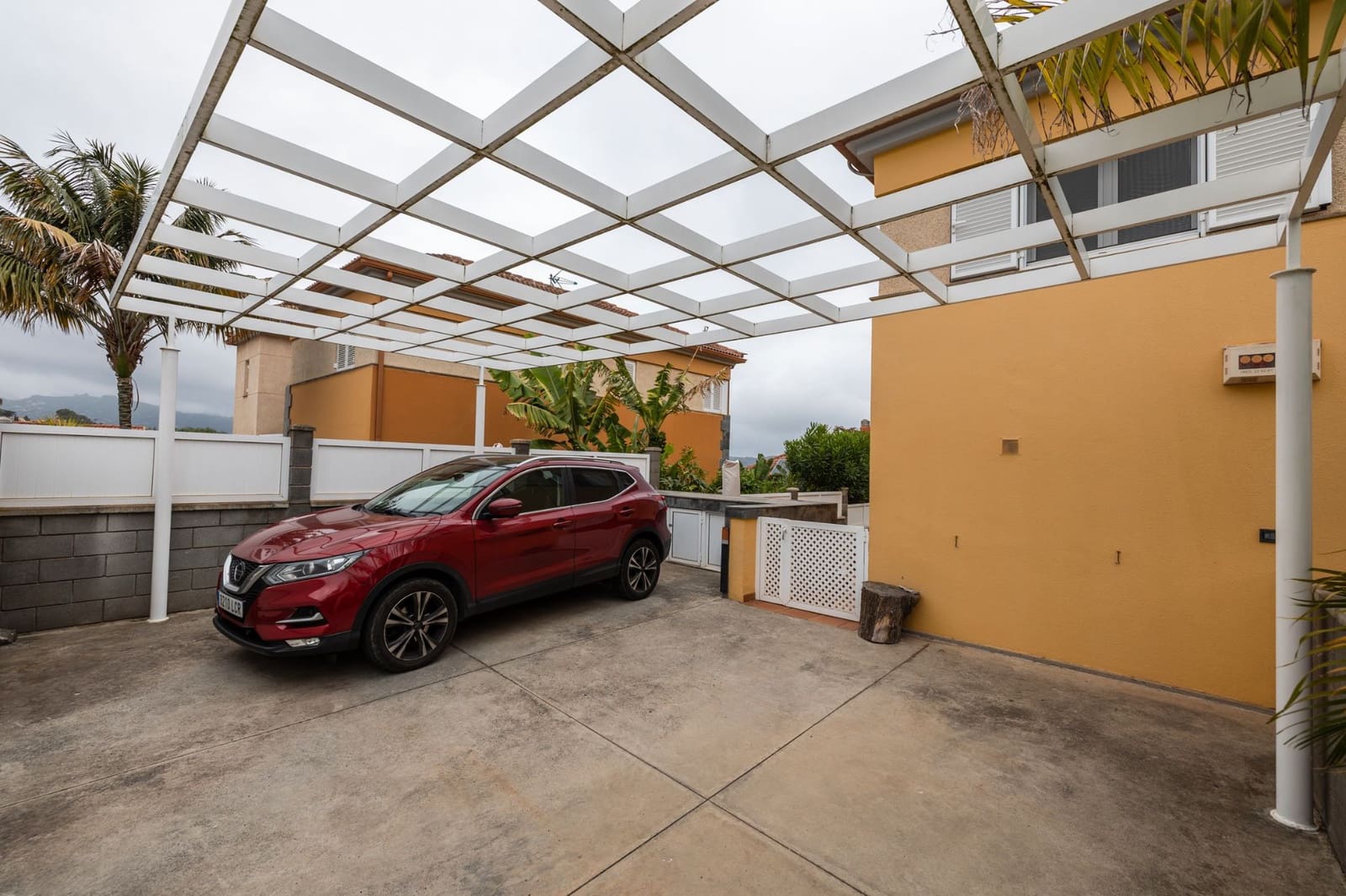 5 chambre Villa/Maison à vendre à Santa Brigida avec garage - 558 000 € (Ref: 9109600)