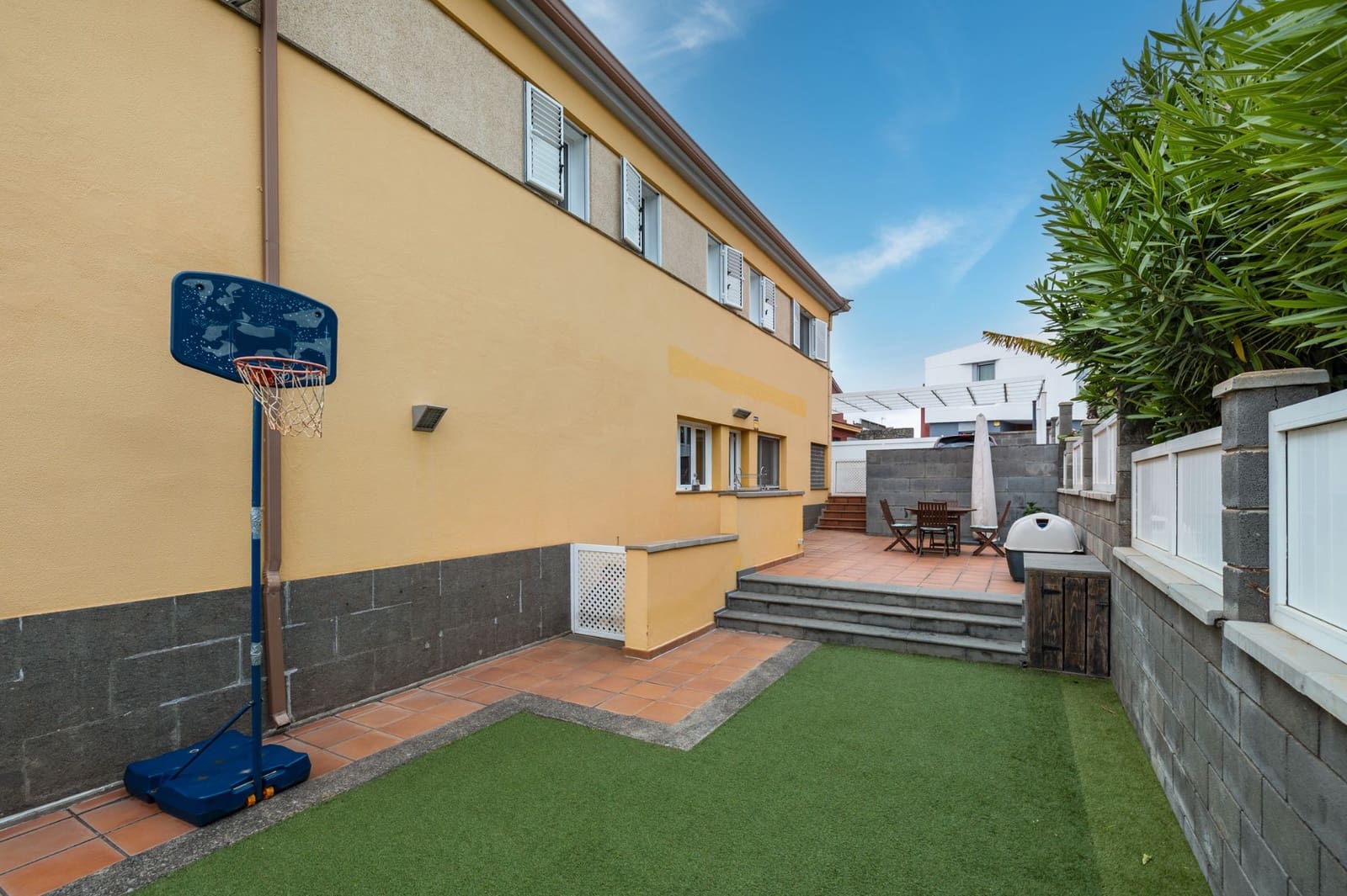 5 chambre Villa/Maison à vendre à Santa Brigida avec garage - 558 000 € (Ref: 9109600)