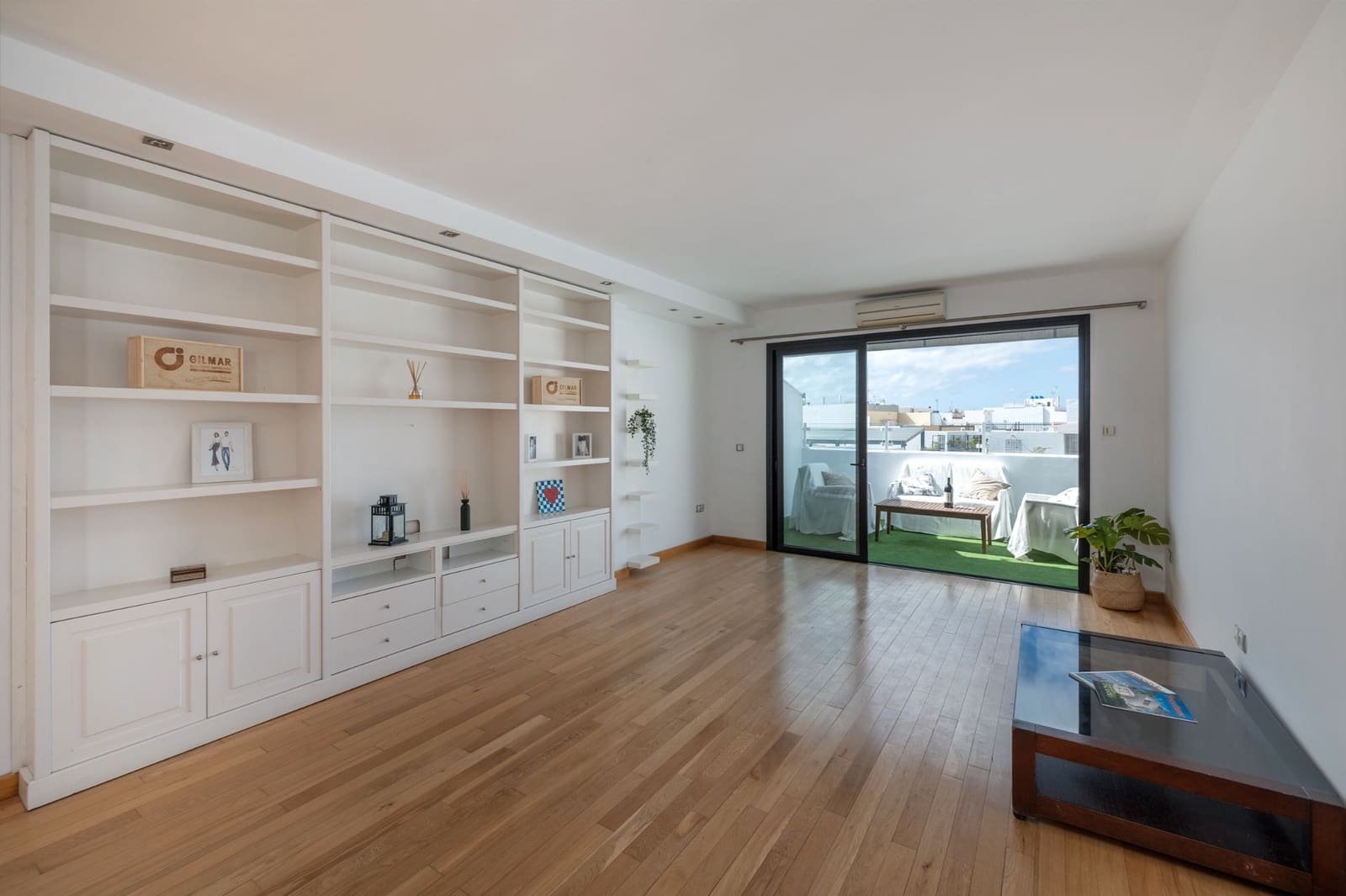 3 soveværelse Penthouse til salg i Las Palmas de Gran Canaria med garage - € 575.000 (Ref: 9109756)