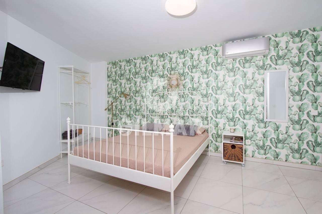 2 soveværelse Lejlighed til salg i Arona med swimmingpool - € 395.000 (Ref: 9127439)