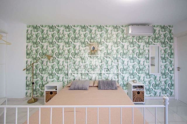 2 makuuhuone Huoneisto myytävänä paikassa Playa de las Americas, Arona mukana uima-altaan - 395 000 € (Ref: 9127439)