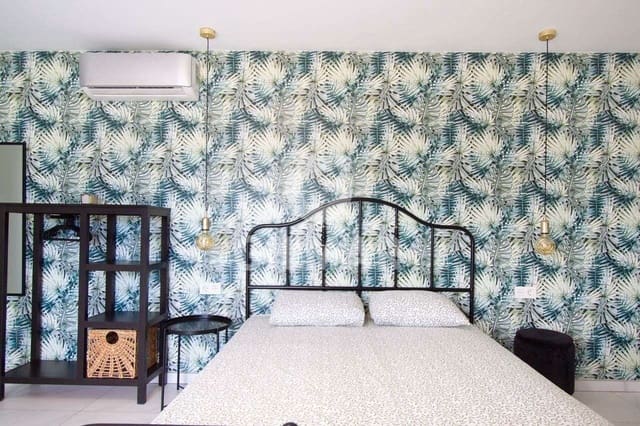 2 makuuhuone Huoneisto myytävänä paikassa Playa de las Americas, Arona mukana uima-altaan - 395 000 € (Ref: 9127439)