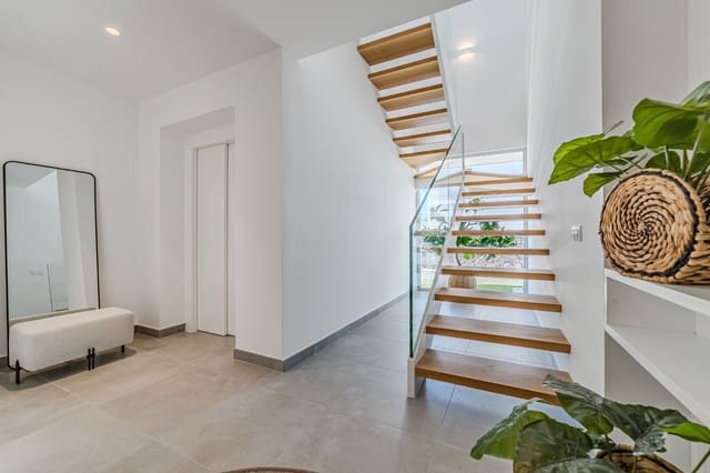 3 sovrum Villa till salu i Casco Urbano, Adeje med pool garage - 1 680 000 € (Ref: 9165378)