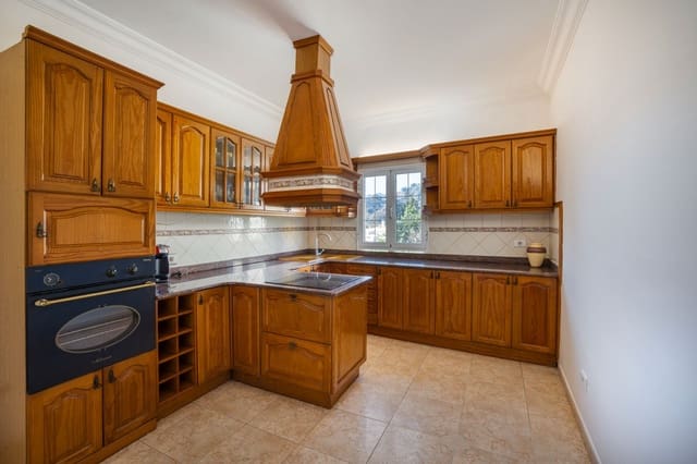 4 makuuhuone Paritalo myytävänä paikassa Teror mukana 
autotalli - 285 000 € (Ref: 9193148)