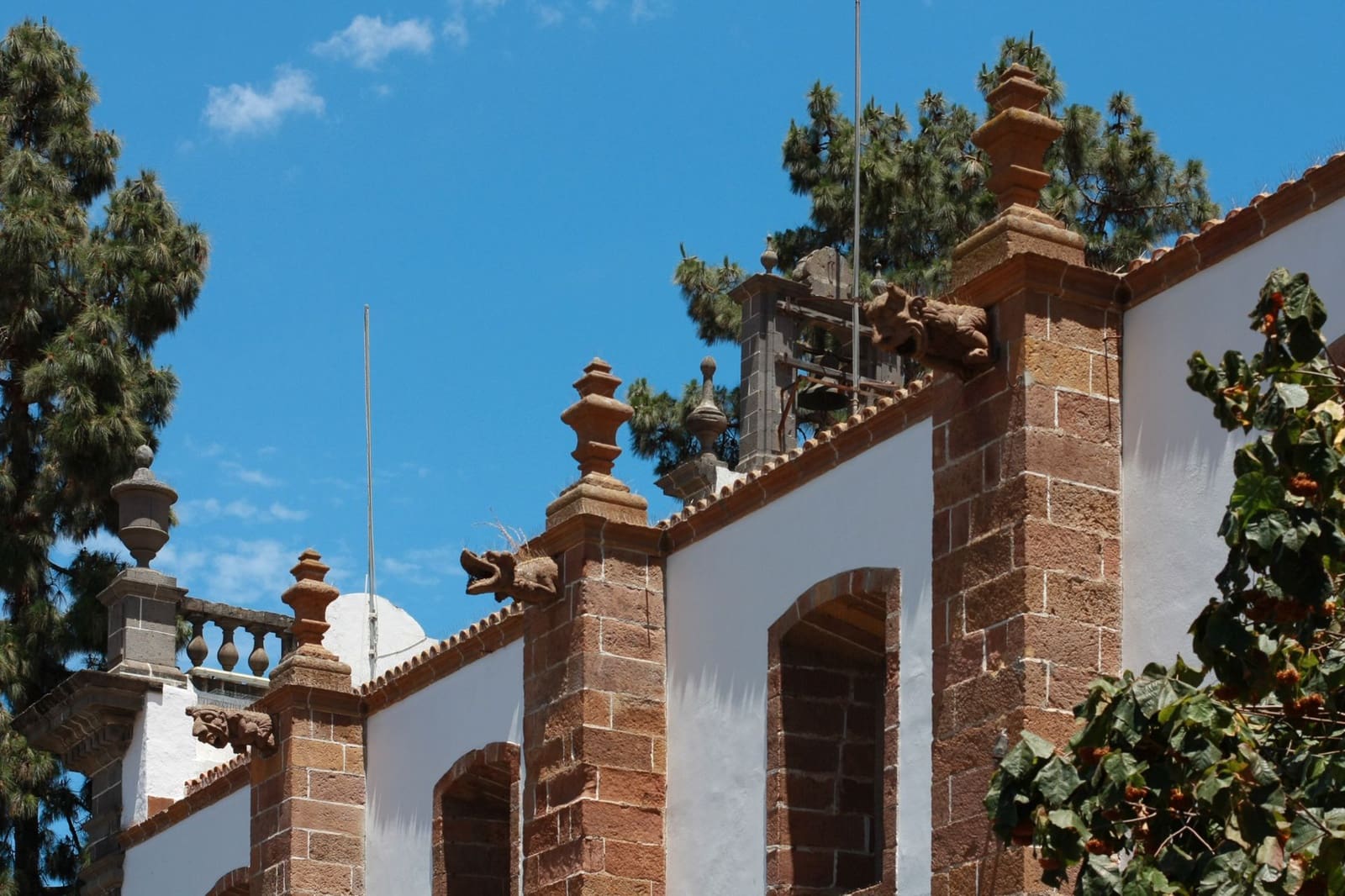 4 soveværelse Semi-Rækkehus til salg i Teror med garage - € 285.000 (Ref: 9193148)