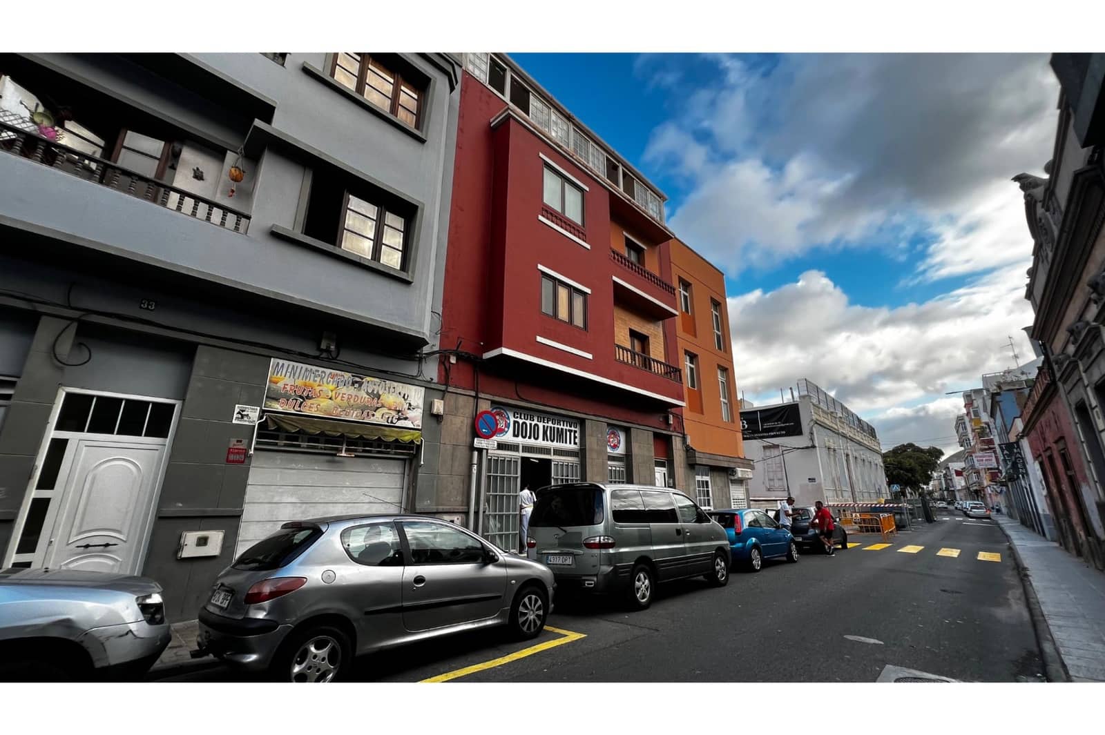 4 soverom Leilighet til salgs i Las Palmas de Gran Canaria - € 239 000 (Ref: 9227604)