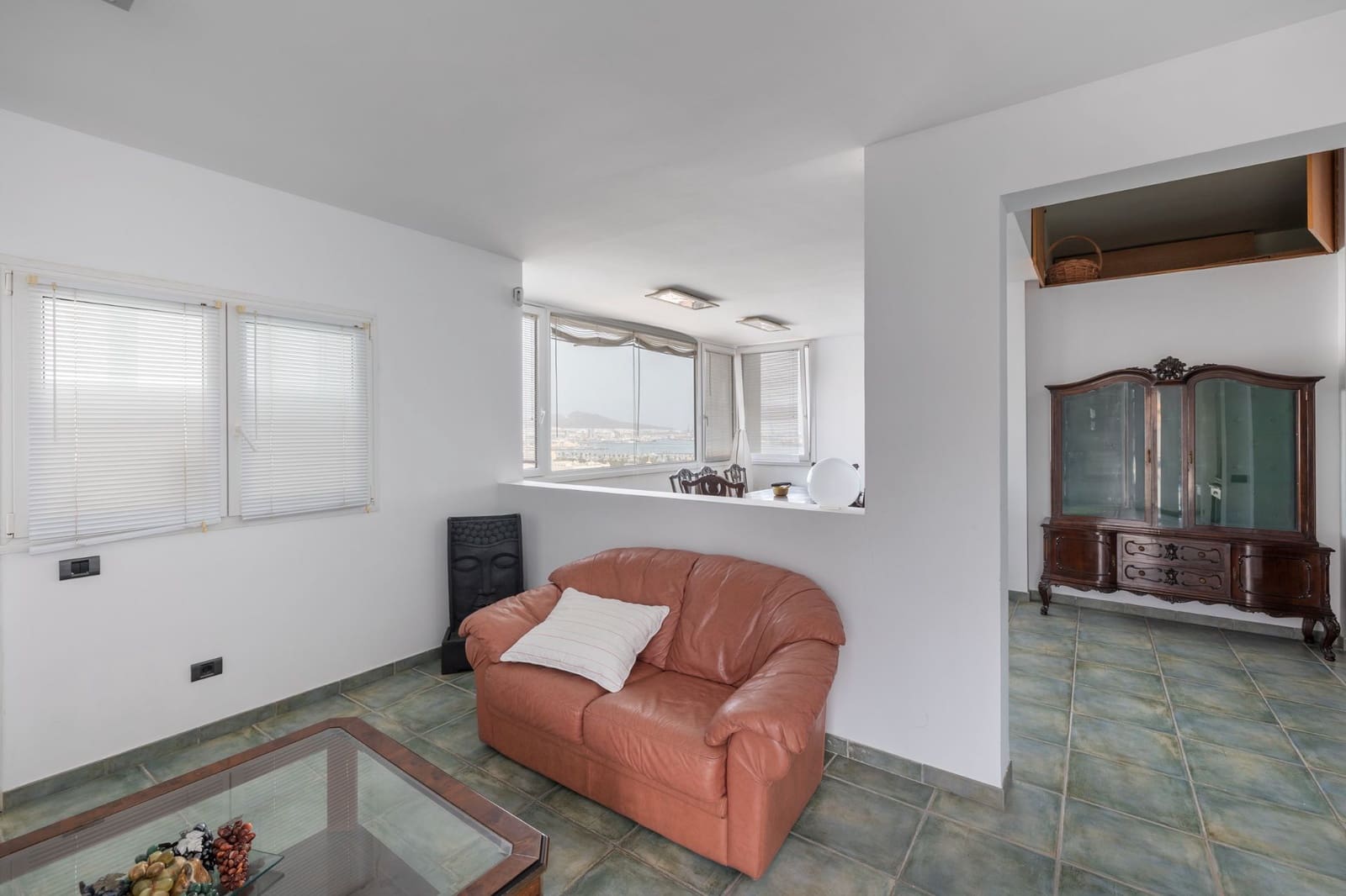 4 sovrum Villa till salu i Las Palmas de Gran Canaria med garage - 1 800 000 € (Ref: 9297948)