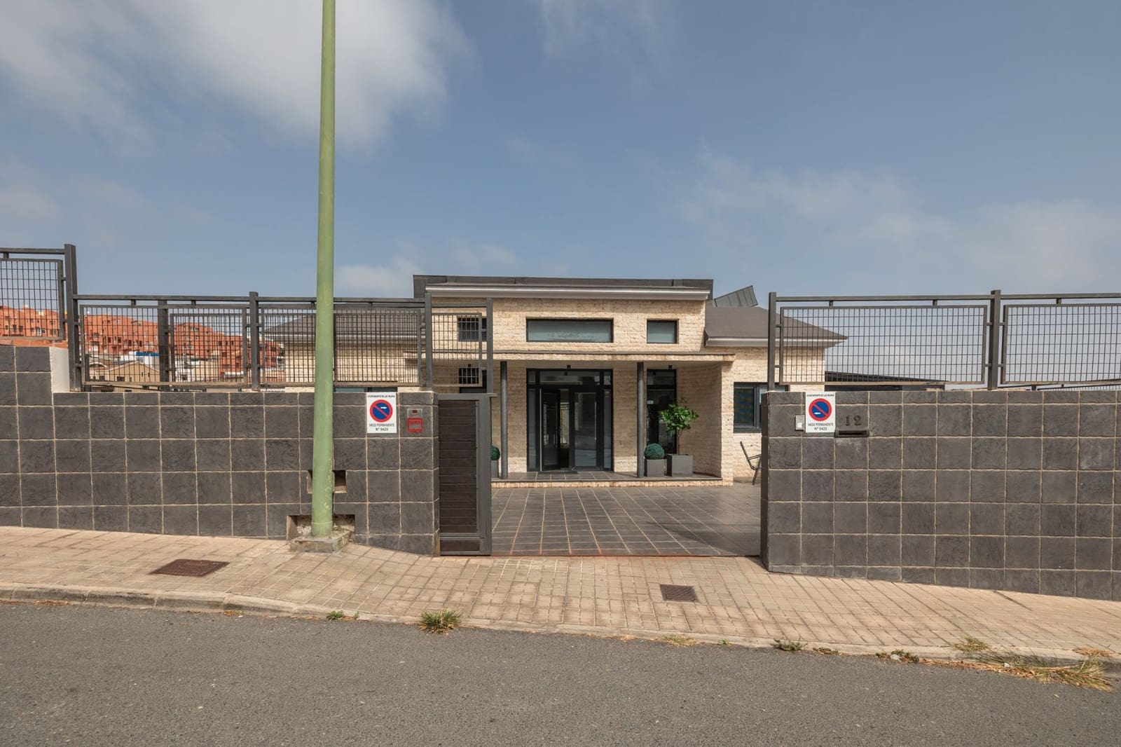 4 sovrum Villa till salu i Las Palmas de Gran Canaria med garage - 1 800 000 € (Ref: 9297948)