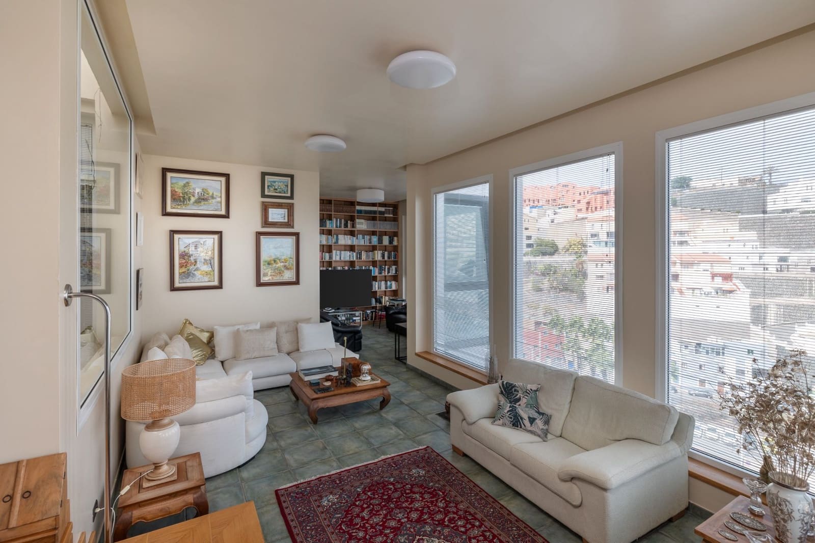 4 sovrum Villa till salu i Las Palmas de Gran Canaria med garage - 1 800 000 € (Ref: 9297948)