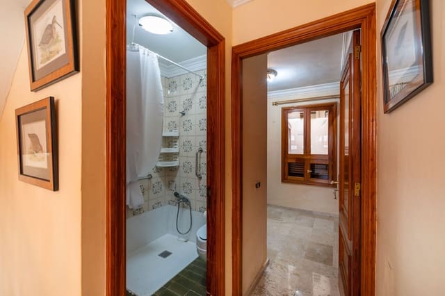 5 slaapkamer Huis te koop in Schamann - Rehoyas, Las Palmas de Gran Canaria - € 530.000 (Ref: 9308725)