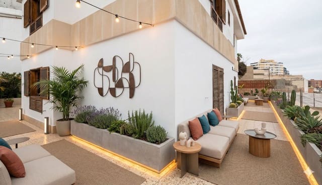 5 sypialnia Dom na sprzedaż w Schamann - Rehoyas, Las Palmas de Gran Canaria - 530 000 € (Ref: 9308725)