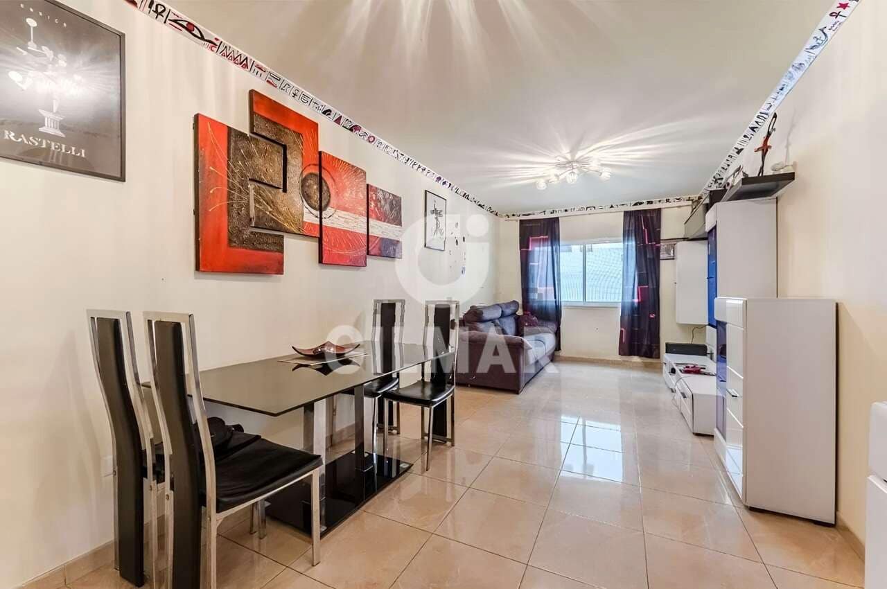 3 Zimmer Apartment zu verkaufen in Adeje - 294.000 € (Ref: 9319565)