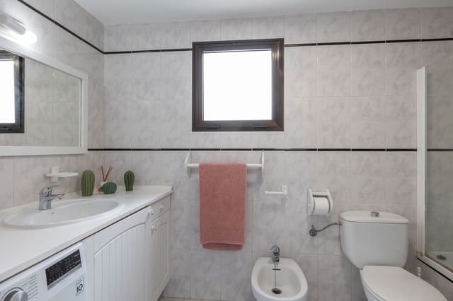 3 soveværelse Penthouse til salg i Telde med garage - € 329.000 (Ref: 9357909)