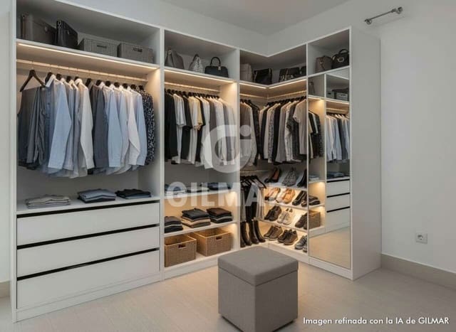 4 soverom Hus til salgs i Playa del Duque, Adeje med svømmebasseng garasje - € 1 050 000 (Ref: 9360833)