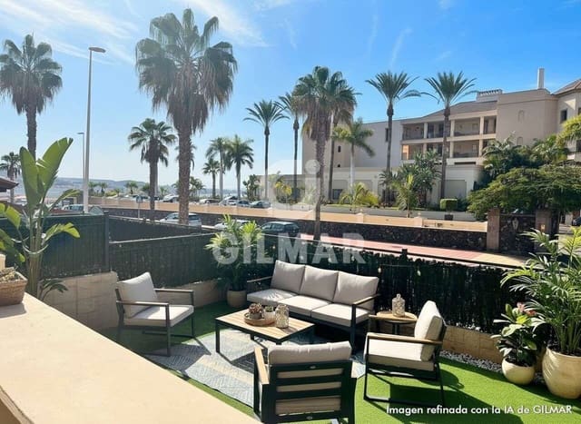 4 soverom Hus til salgs i Playa del Duque, Adeje med svømmebasseng garasje - € 1 050 000 (Ref: 9360833)