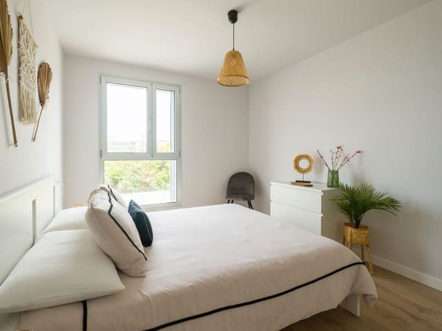 1 chambre Appartement à vendre à NegrÃ­n, Las Palmas de Gran Canaria avec piscine garage - 301 000 € (Ref: 9394448)