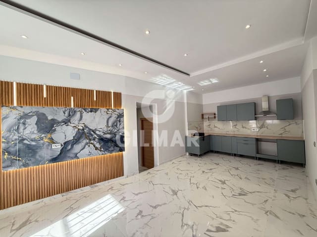 2 soverom Leilighet til salgs i Casco Urbano, Adeje med svømmebasseng - € 248 000 (Ref: 9399991)